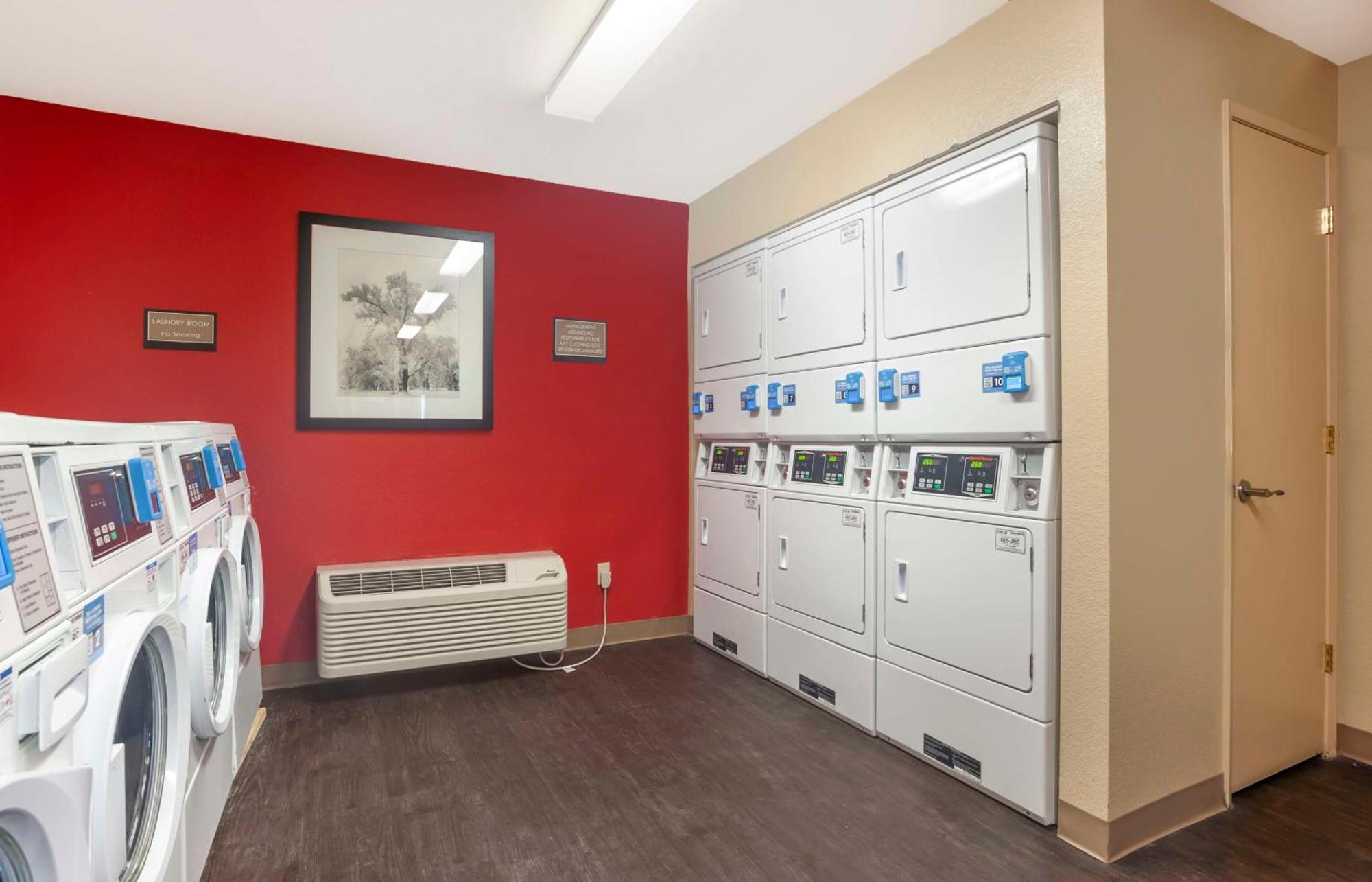 Extended Stay America Suites - San Diego - Mission Valley - Stadium Экстерьер фото