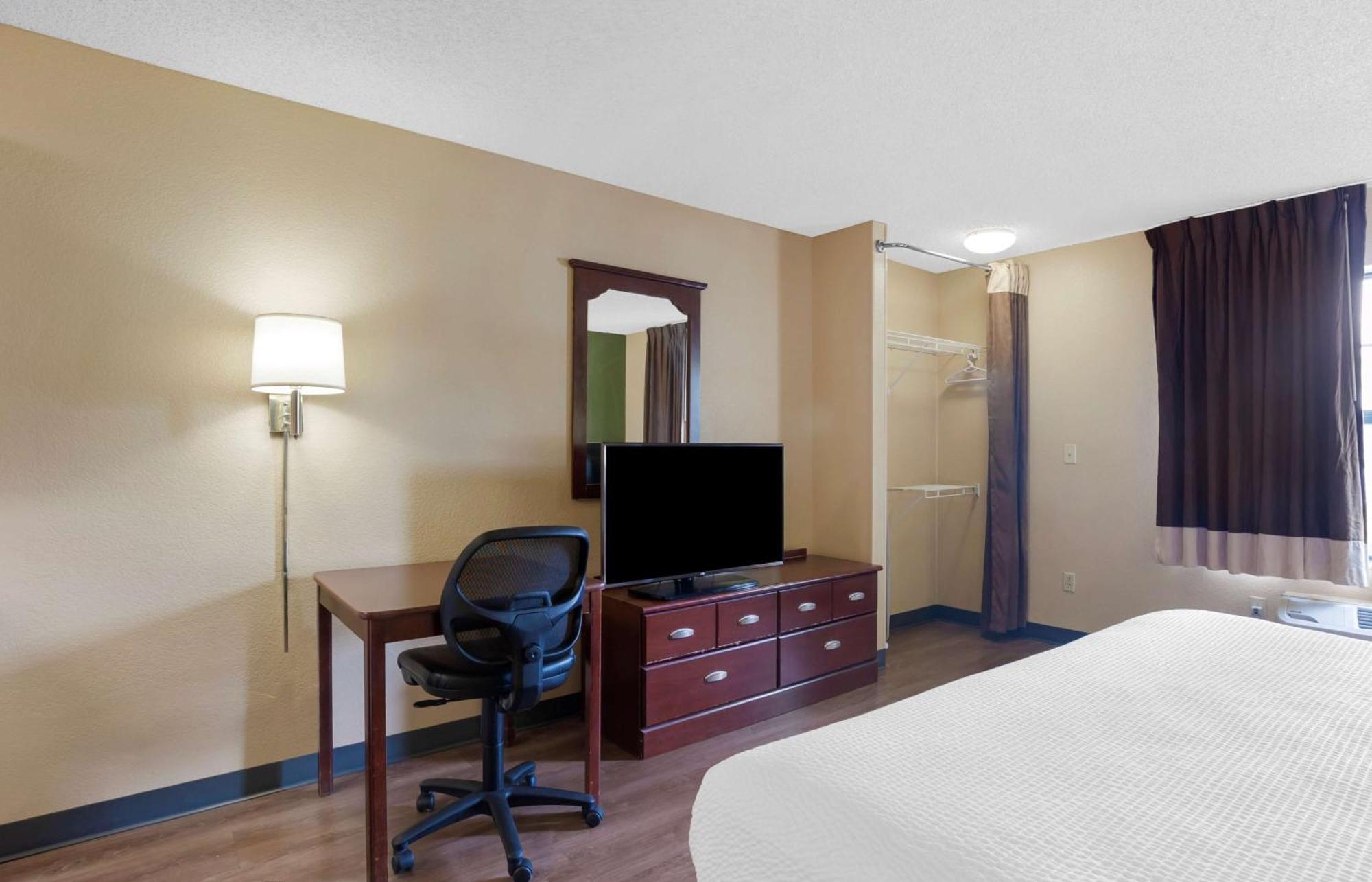 Extended Stay America Suites - San Diego - Mission Valley - Stadium Экстерьер фото