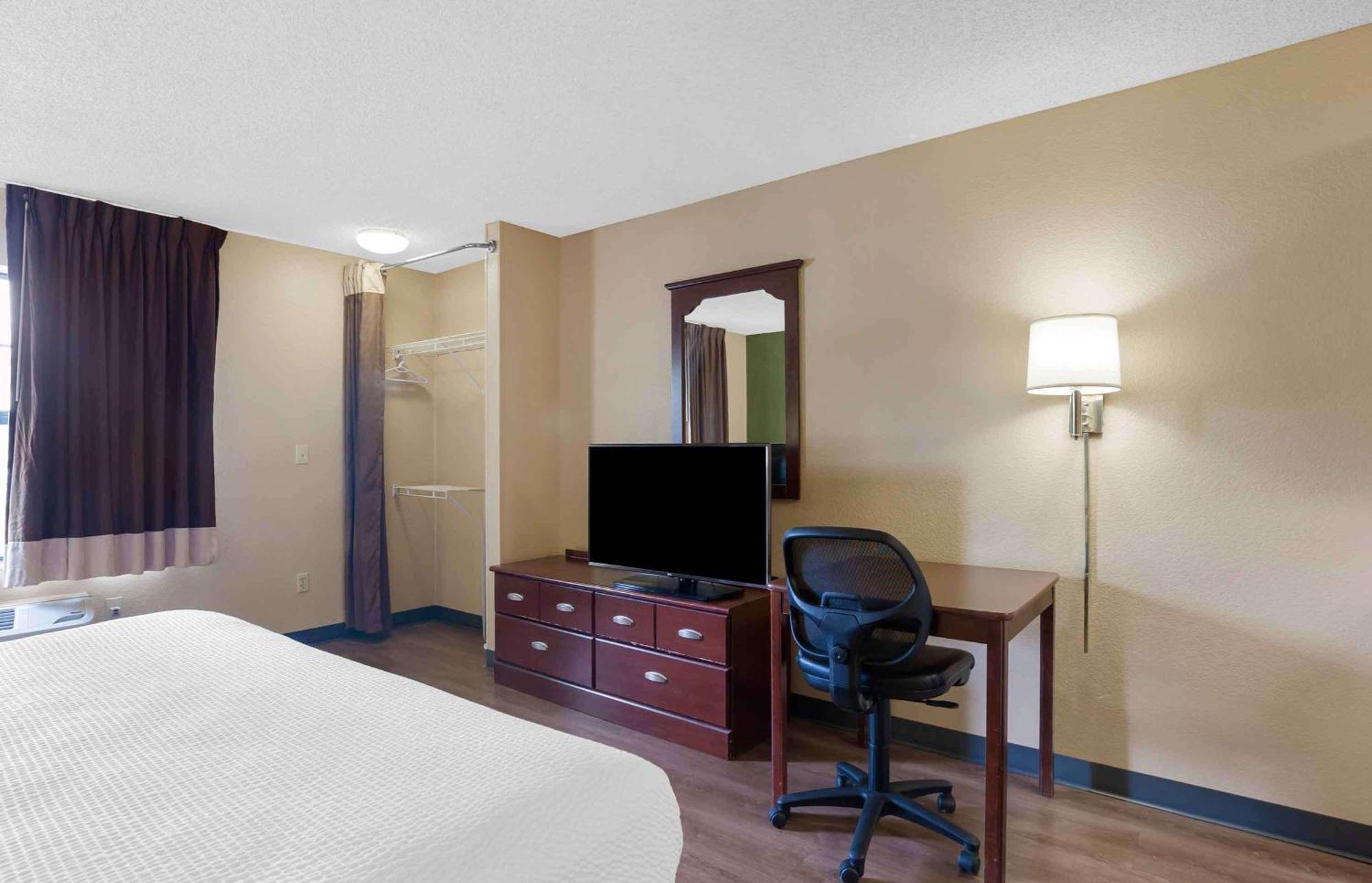 Extended Stay America Suites - San Diego - Mission Valley - Stadium Экстерьер фото