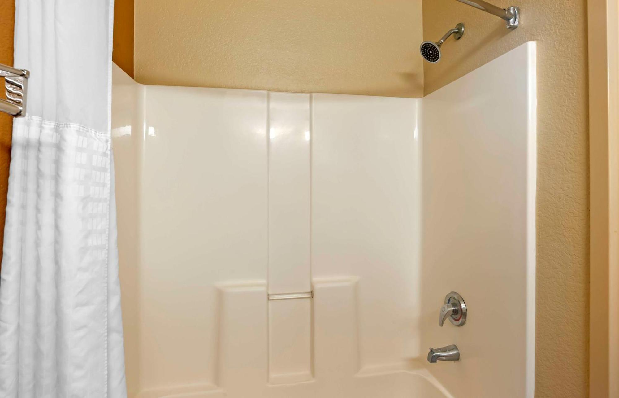 Extended Stay America Suites - San Diego - Mission Valley - Stadium Экстерьер фото