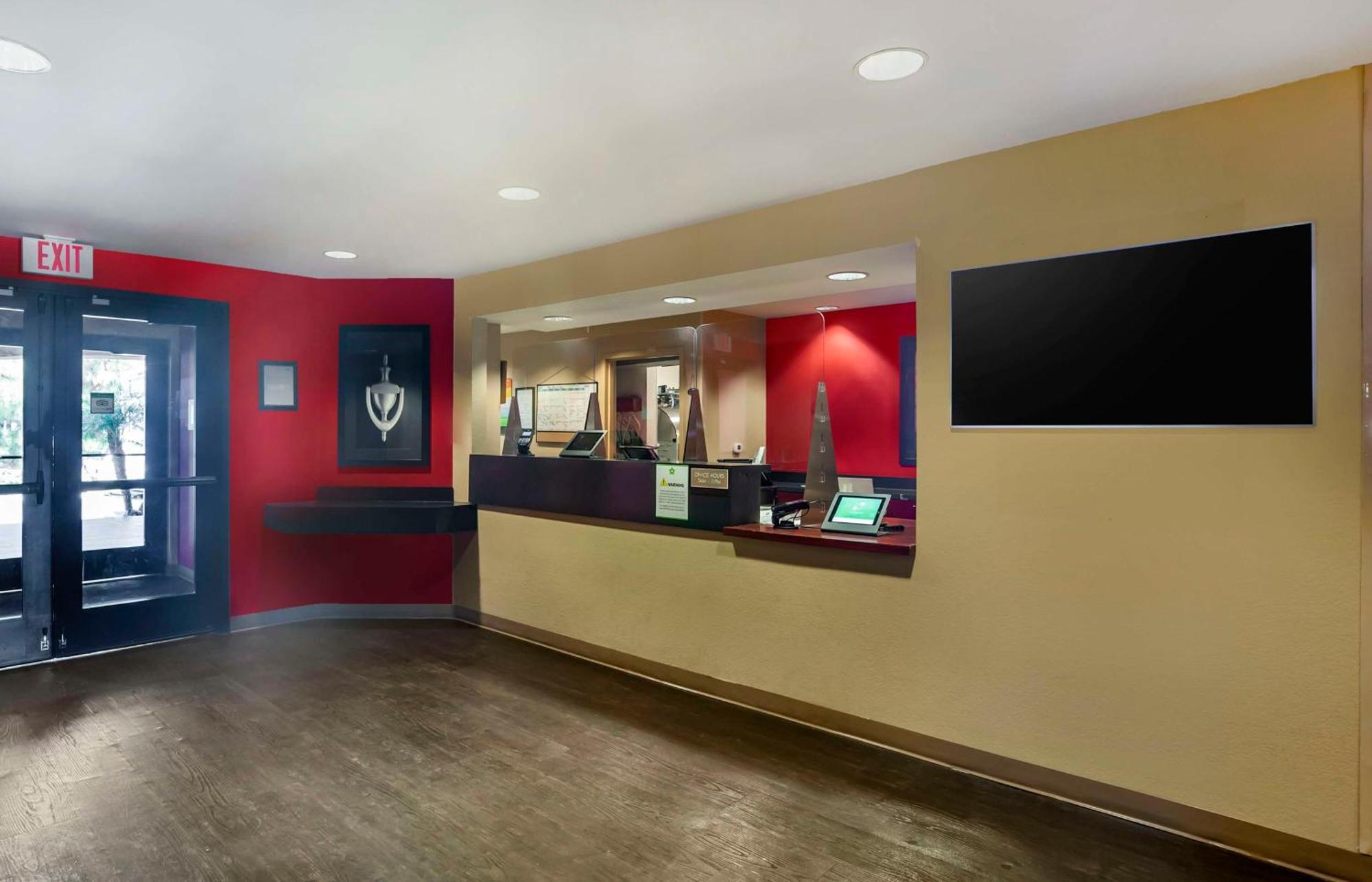 Extended Stay America Suites - San Diego - Mission Valley - Stadium Экстерьер фото